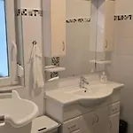 4 Apartman *