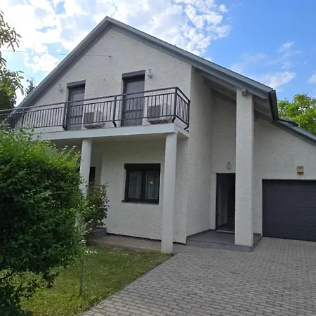 4 Apartment