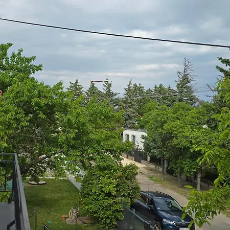 4 Apartment